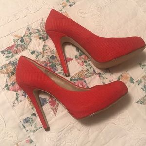 Beautiful Suede Pumps